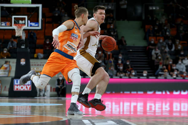 得分和助攻 得分和助攻