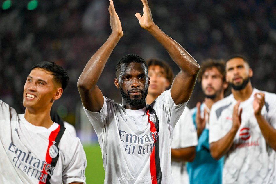 让伊藤洋辉 让伊藤洋辉